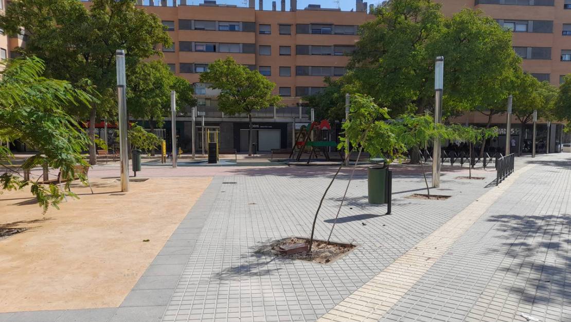 Sale - Commercial property - Elche - Elche Centro