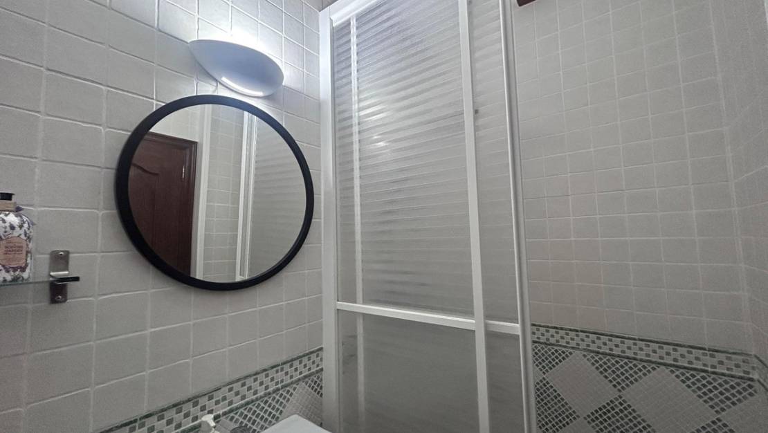 Sale - Commercial property - Finestrat