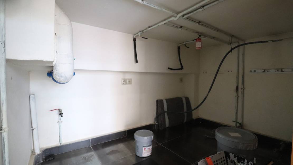 Sale - Commercial property - Formentera del Segura - Formentera del Segura Centro