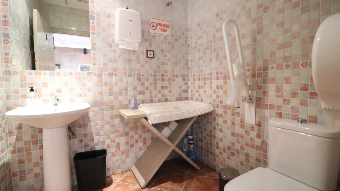 Sale - Commercial property - Formentera del Segura - Formentera del Segura Centro