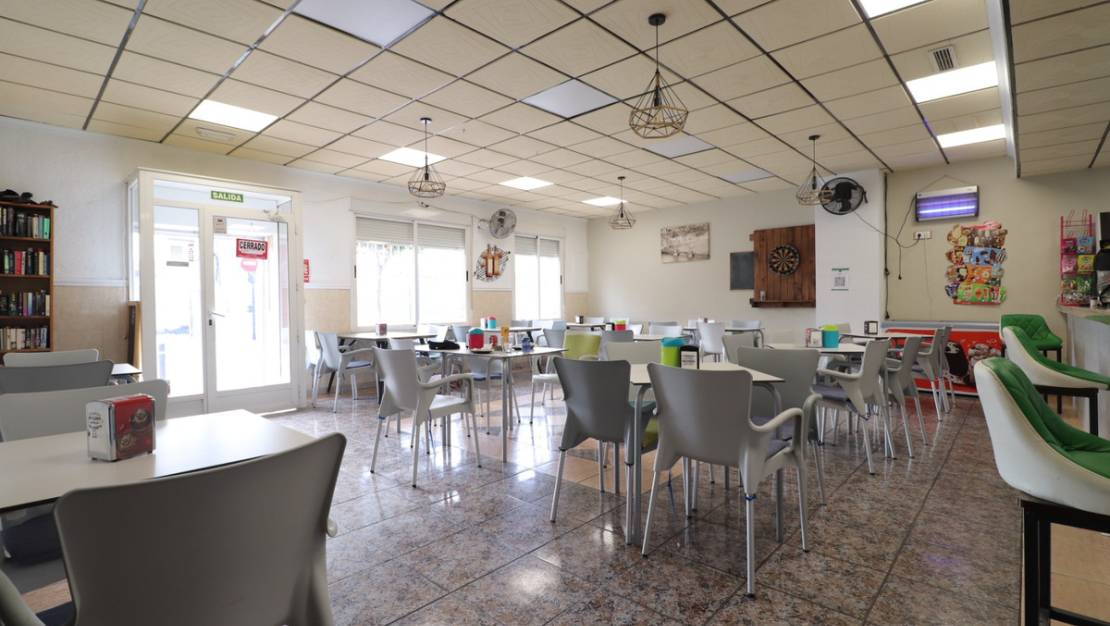 Sale - Commercial property - Formentera del Segura