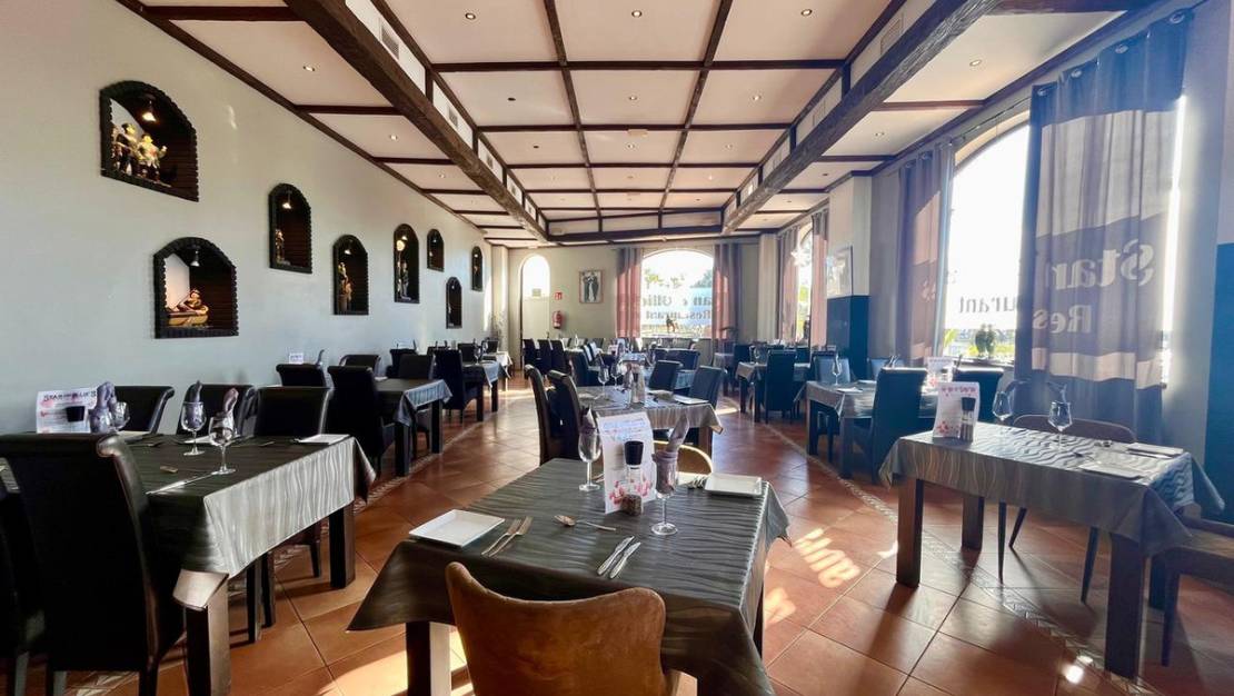 Sale - Commercial property - Guardamar del Segura - Guardamar del Segura Centro