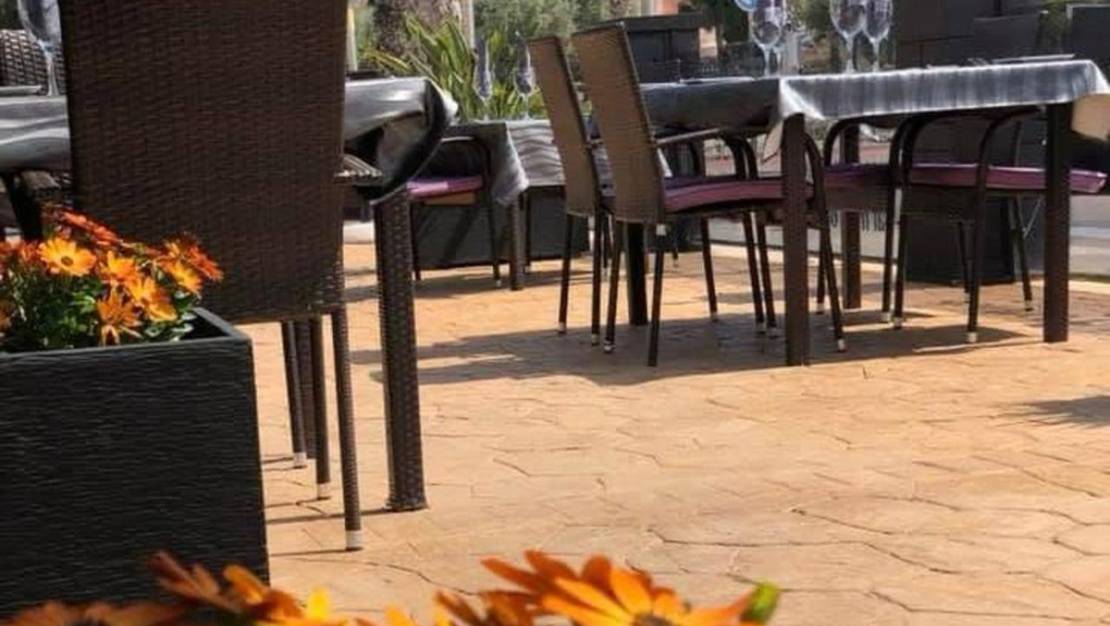 Sale - Commercial property - Guardamar del Segura - Guardamar del Segura Centro