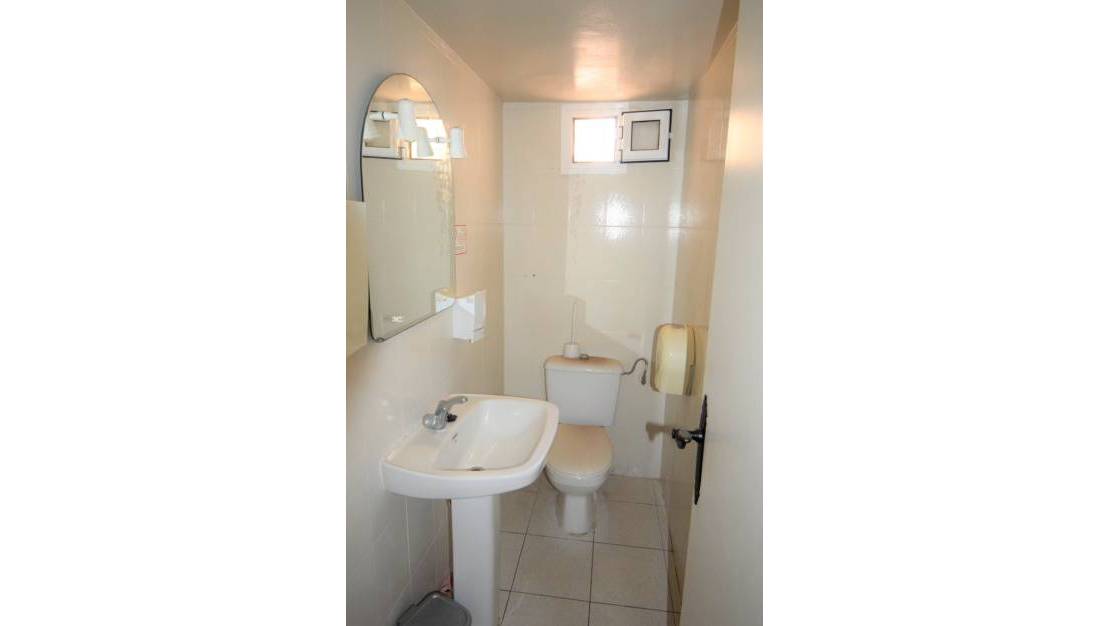 Sale - Commercial property - Guardamar del Segura - Guardamar del Segura Centro