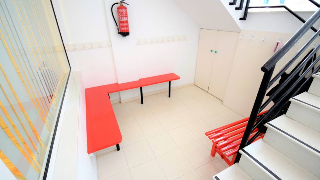 Sale - Commercial property - Guardamar del Segura - Guardamar del Segura Centro