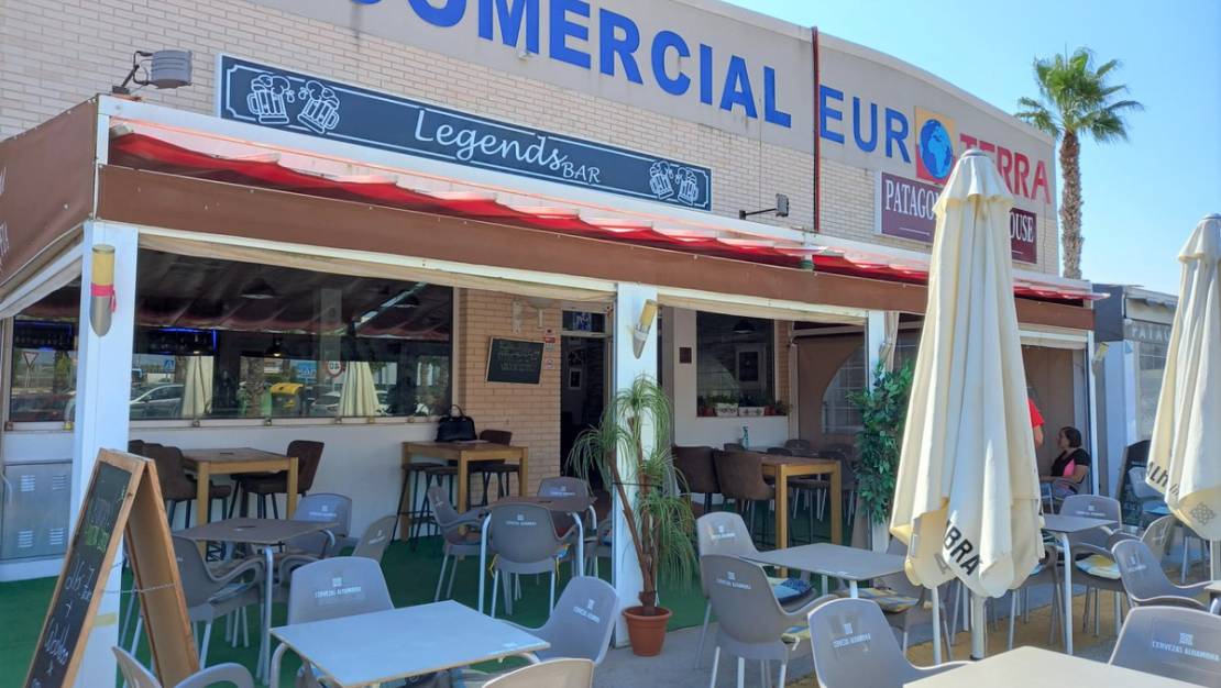 Sale - Commercial property - Guardamar del Segura - Guardamar del Segura Centro