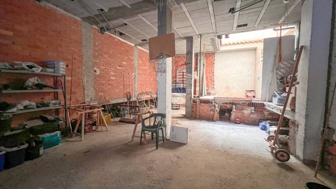 Sale - Commercial property - Guardamar del Segura - Guardamar del Segura Centro