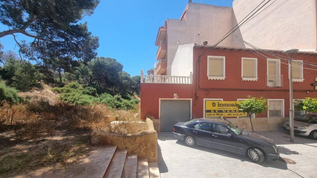 Sale - Commercial property - Guardamar del Segura - Guardamar del Segura Centro