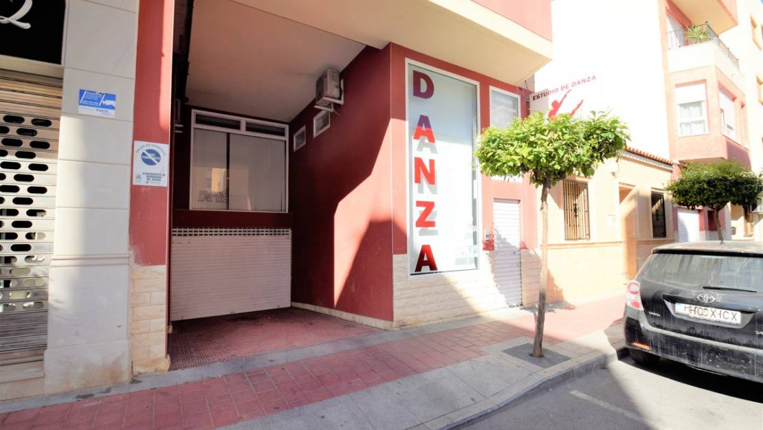 Sale - Commercial property - Guardamar del Segura - Guardamar del Segura Centro