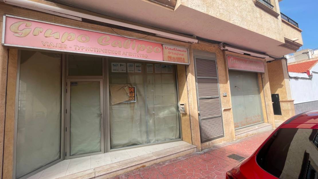 Sale - Commercial property - Guardamar del Segura - Guardamar del Segura Centro