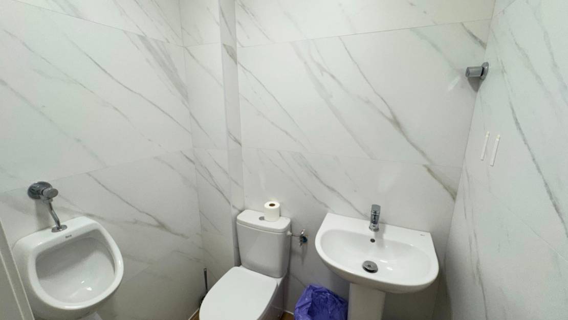 Sale - Commercial property - Guardamar del Segura - Guardamar del Segura Centro