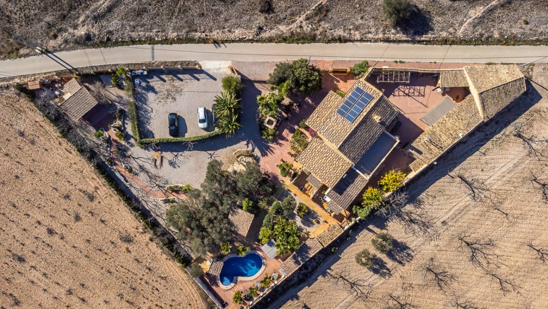 Sale - Commercial property - Hondón de las Nieves - Hondón de las Nieves Centro