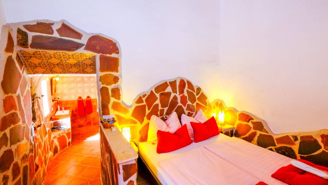 Sale - Commercial property - Hondón de las Nieves - Hondón de las Nieves Centro