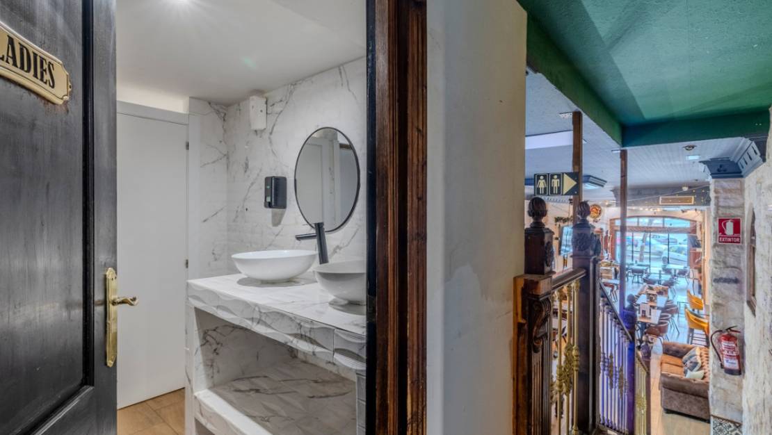 Sale - Commercial property - Jávea - Xàbia - Jávea - Xàbia Centro