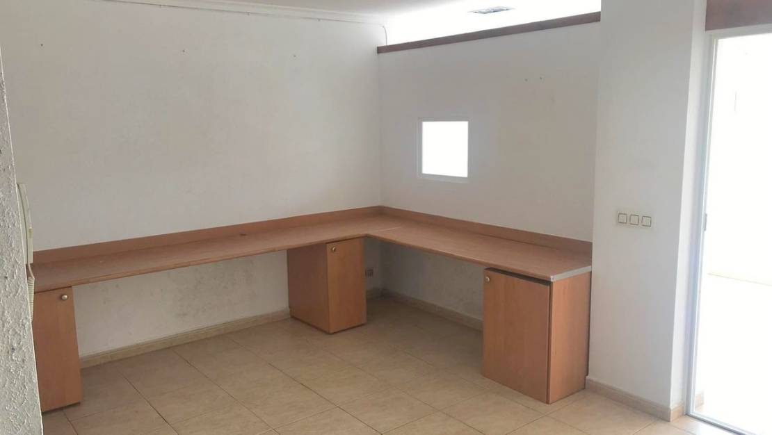 Sale - Commercial property - Jávea - Xàbia - Playa del Arenal