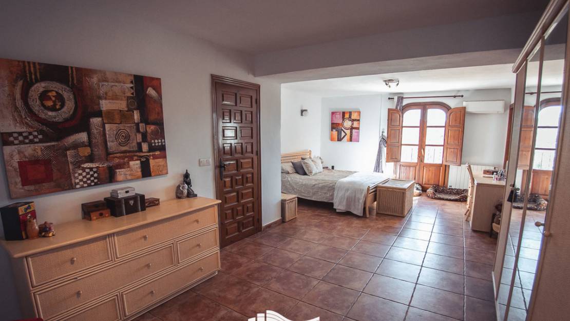 Sale - Commercial property - Lorca - Lorca Centro