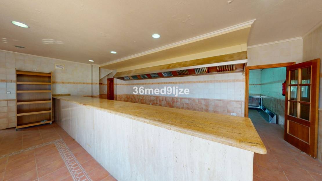 Sale - Commercial property - Los Alcázares - Los Narejos