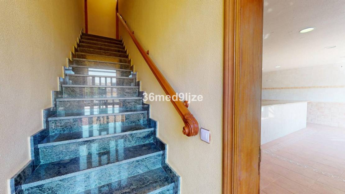 Sale - Commercial property - Los Alcázares - Los Narejos