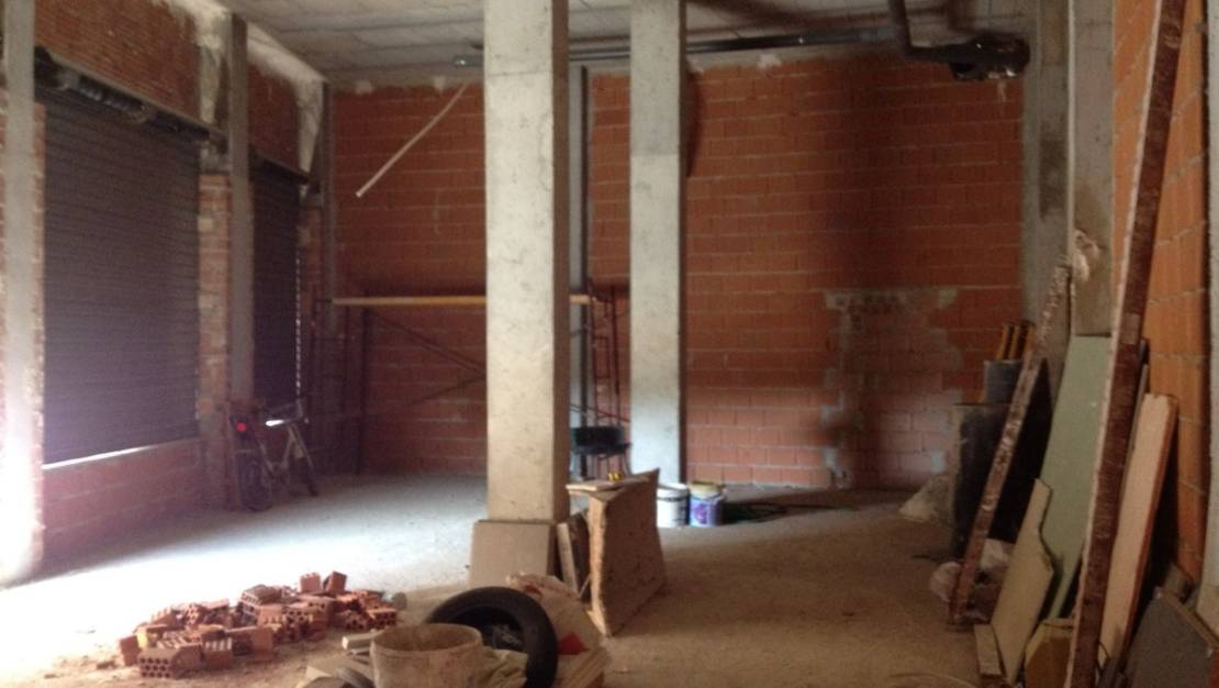 Sale - Commercial property - Los Montesinos - Los Montesinos Centro