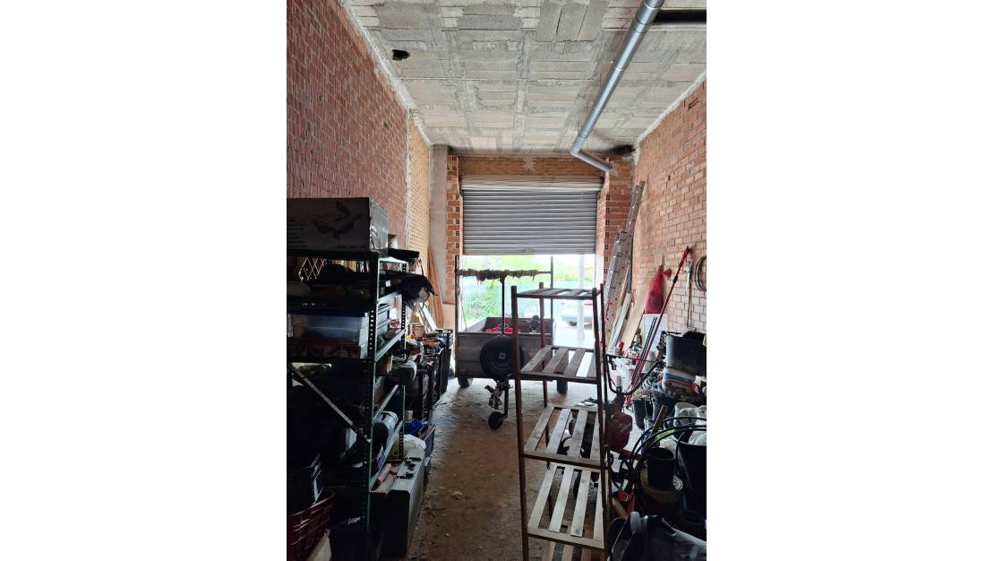 Sale - Commercial property - Los Montesinos - Los Montesinos Centro