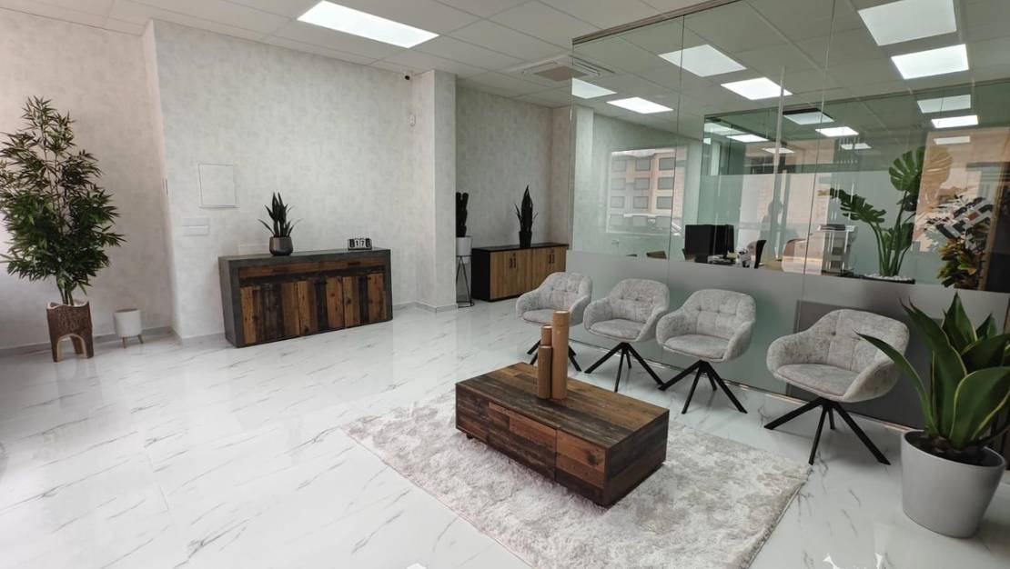Sale - Commercial property - Los Montesinos - Los Montesinos Centro