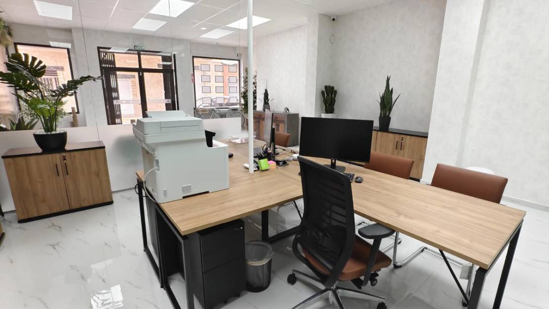 Sale - Commercial property - Los Montesinos - Los Montesinos Centro