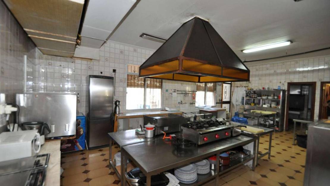 Sale - Commercial property - Monóvar - Monòver - Monóvar - Monòver Centro