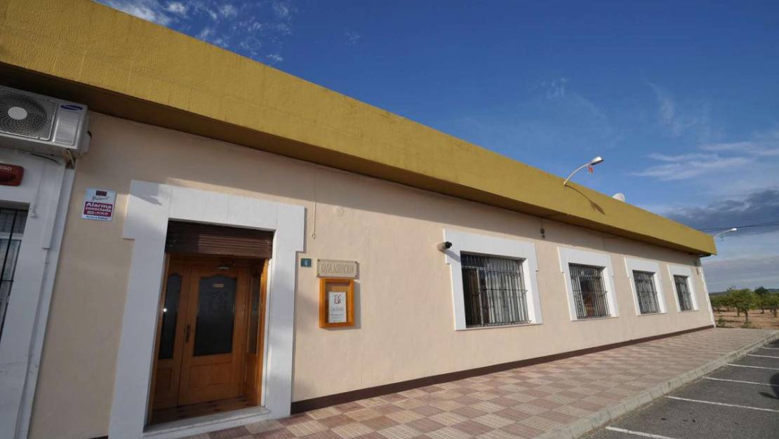 Sale - Commercial property - Monóvar - Monòver - Monóvar - Monòver Centro
