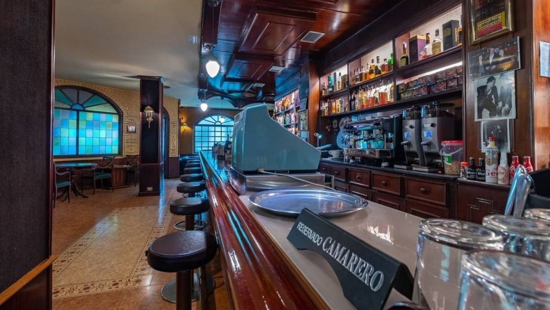 Sale - Commercial property - Murcia - Murcia Centro