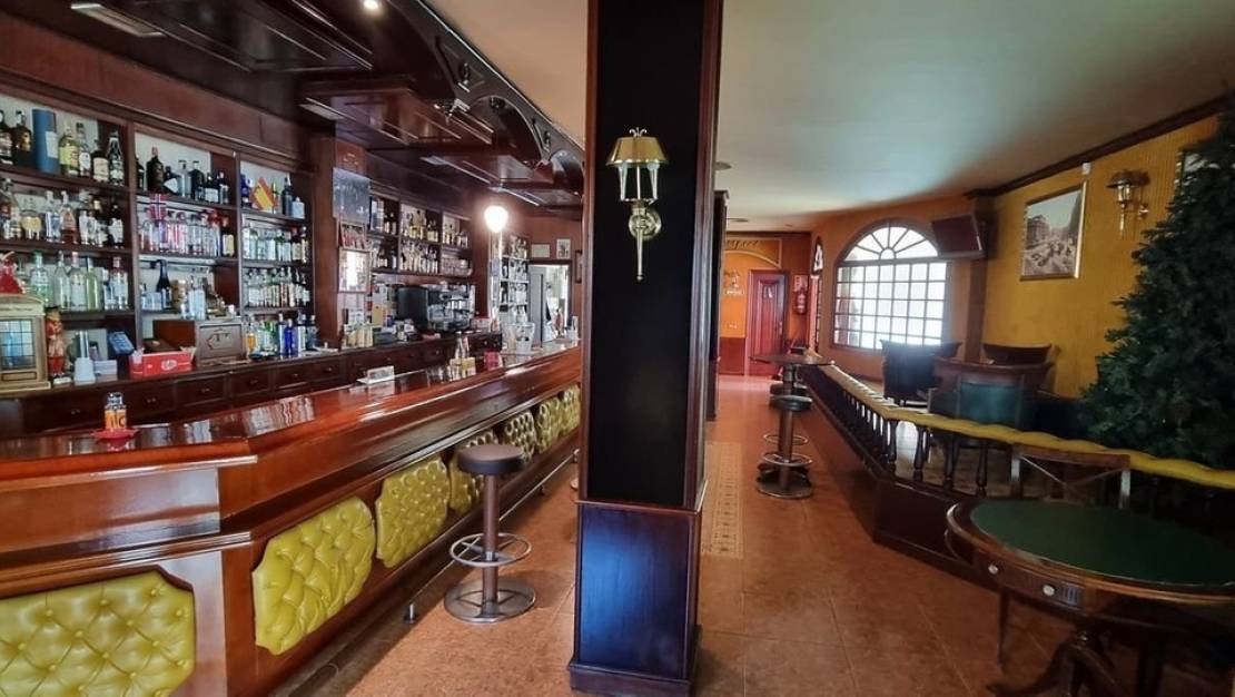 Sale - Commercial property - Murcia - Murcia Centro