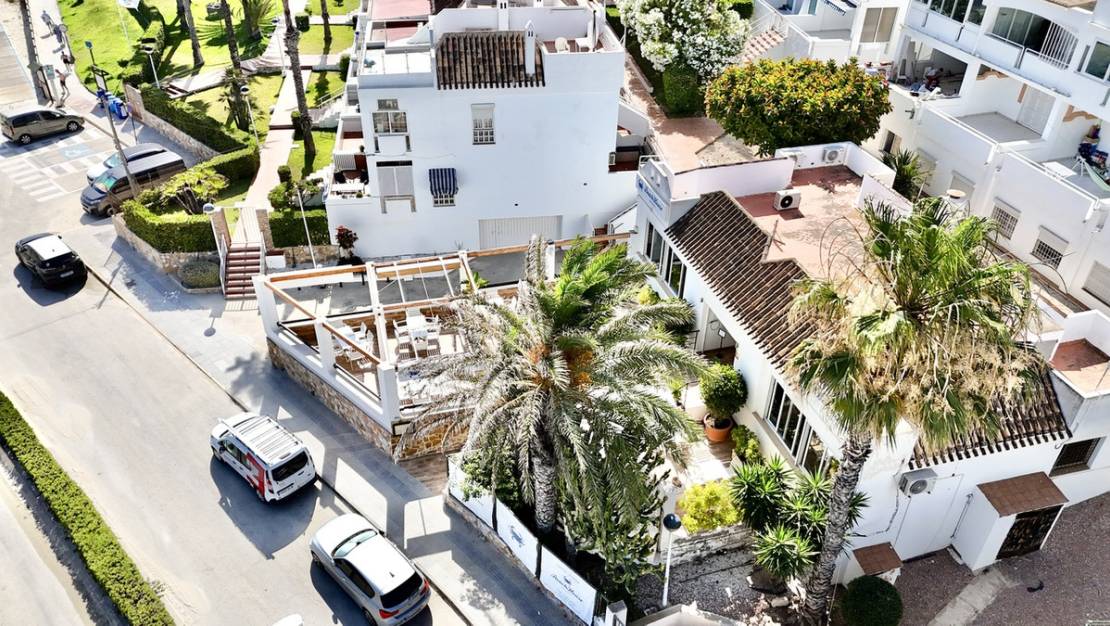 Sale - Commercial property - Orihuela - Cabo Roig