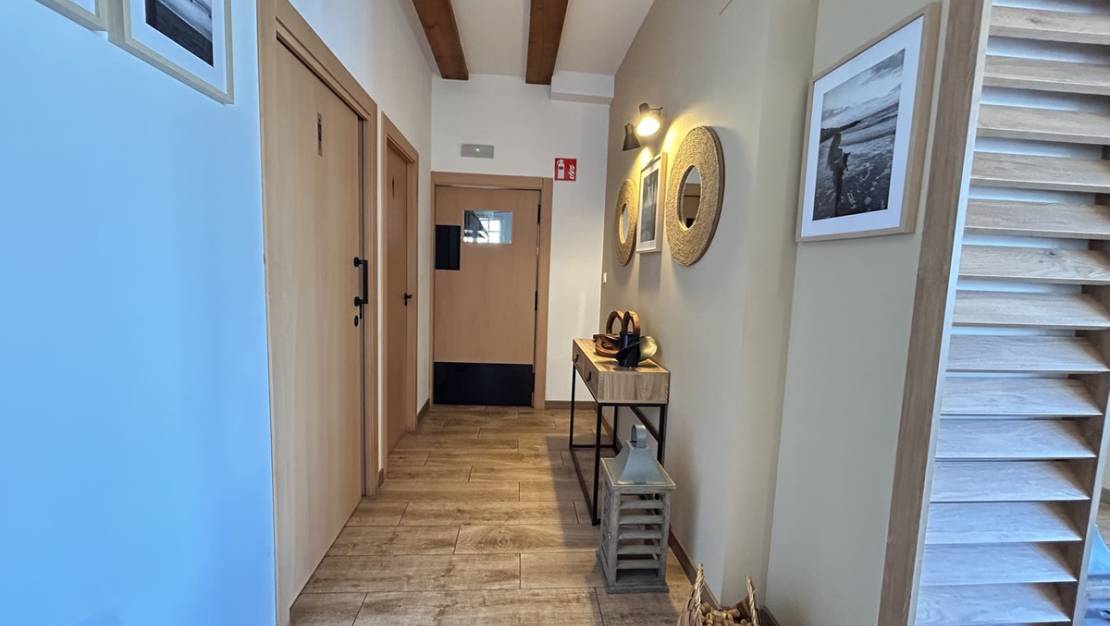 Sale - Commercial property - Orihuela - Cabo Roig