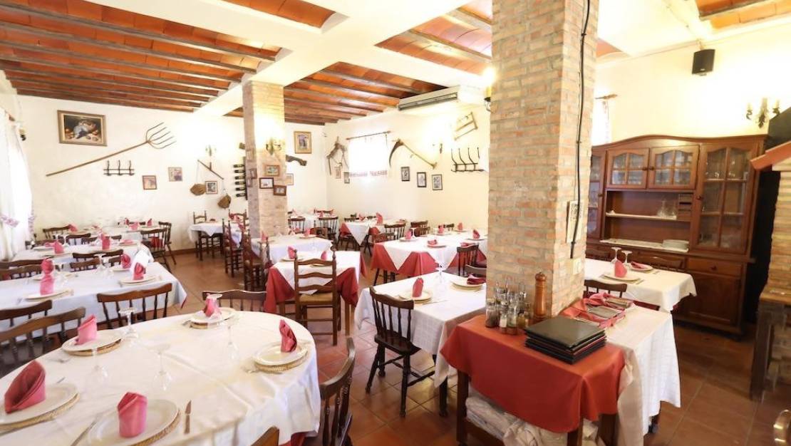 Sale - Commercial property - Orihuela - La Zenia