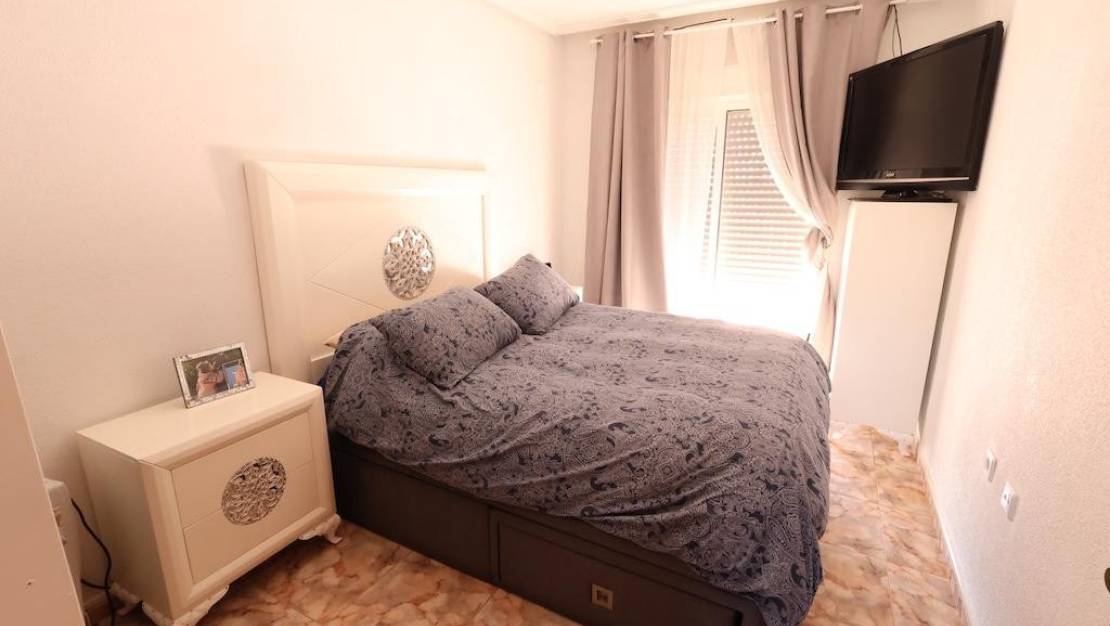 Sale - Commercial property - Orihuela - La Zenia