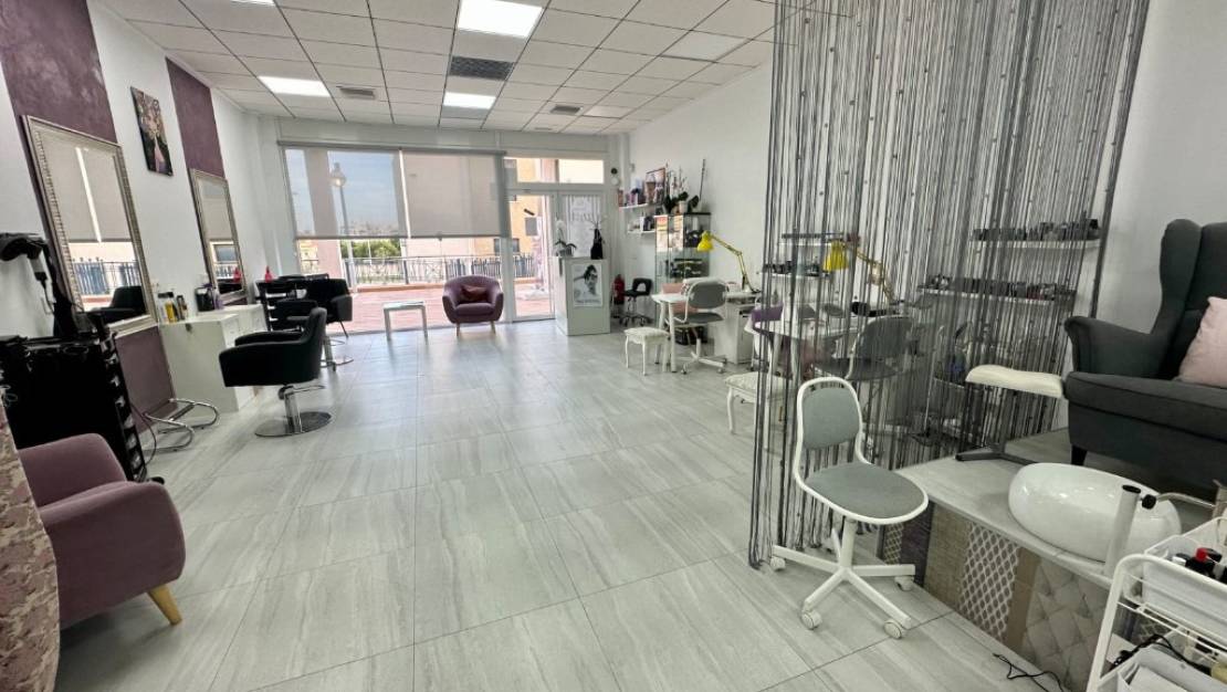 Sale - Commercial property - Orihuela - La Zenia