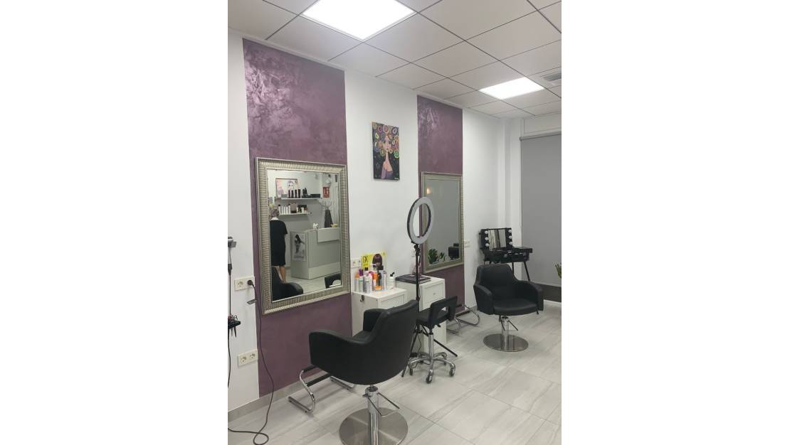 Sale - Commercial property - Orihuela - La Zenia