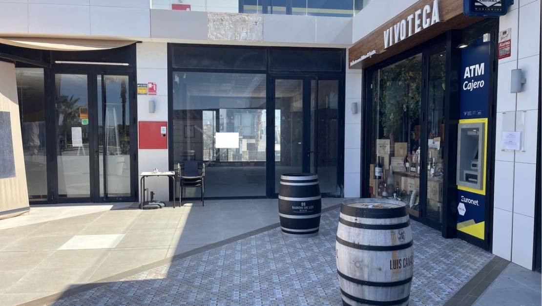 Sale - Commercial property - Orihuela - Lomas de Cabo Roig