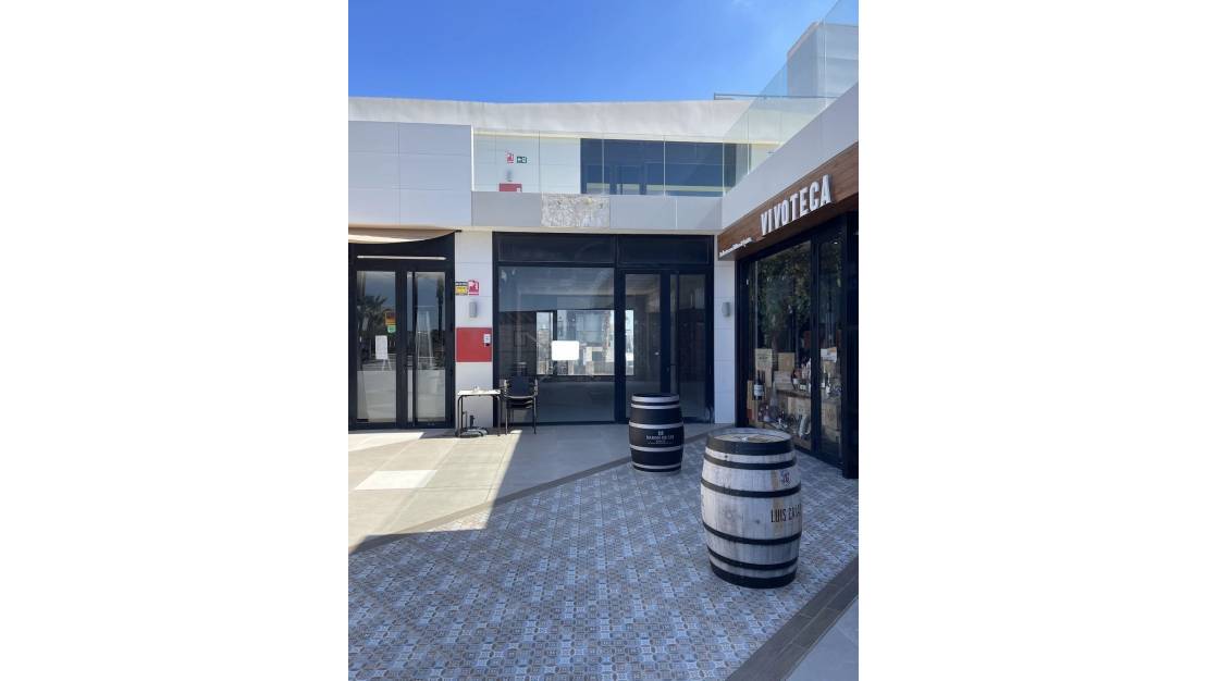 Sale - Commercial property - Orihuela - Lomas de Cabo Roig