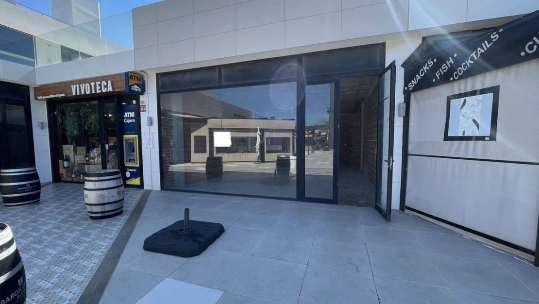 Sale - Commercial property - Orihuela - Lomas de Cabo Roig