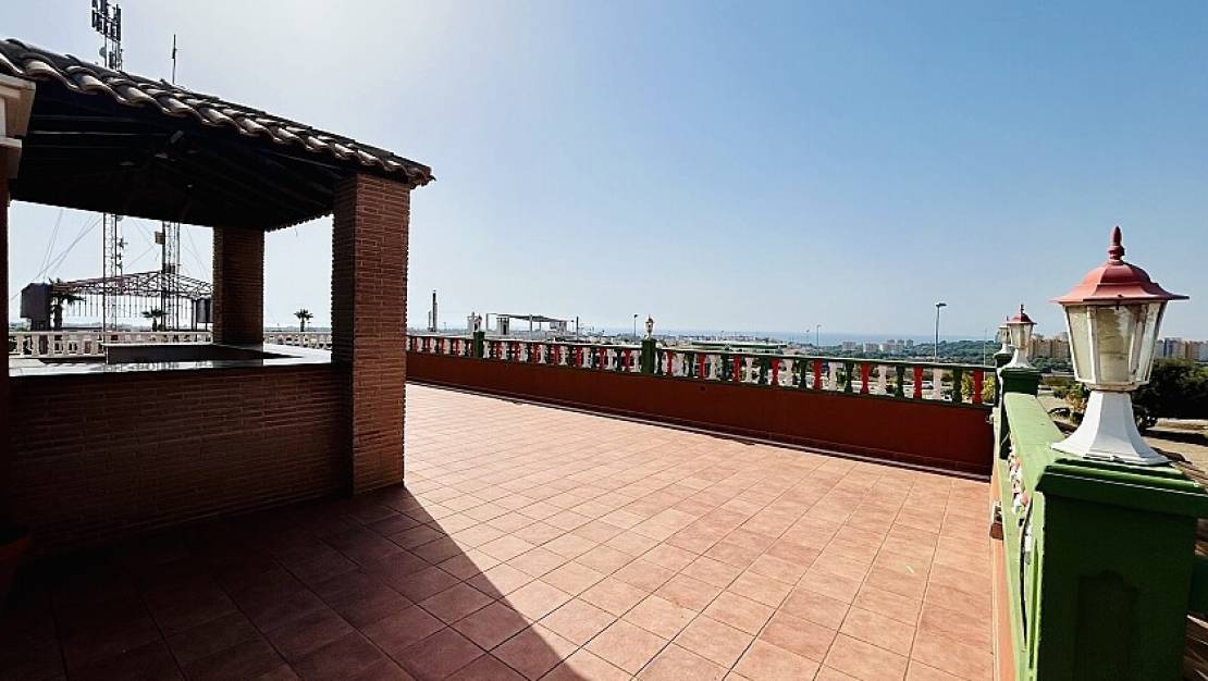 Sale - Commercial property - Orihuela - Lomas de Cabo Roig