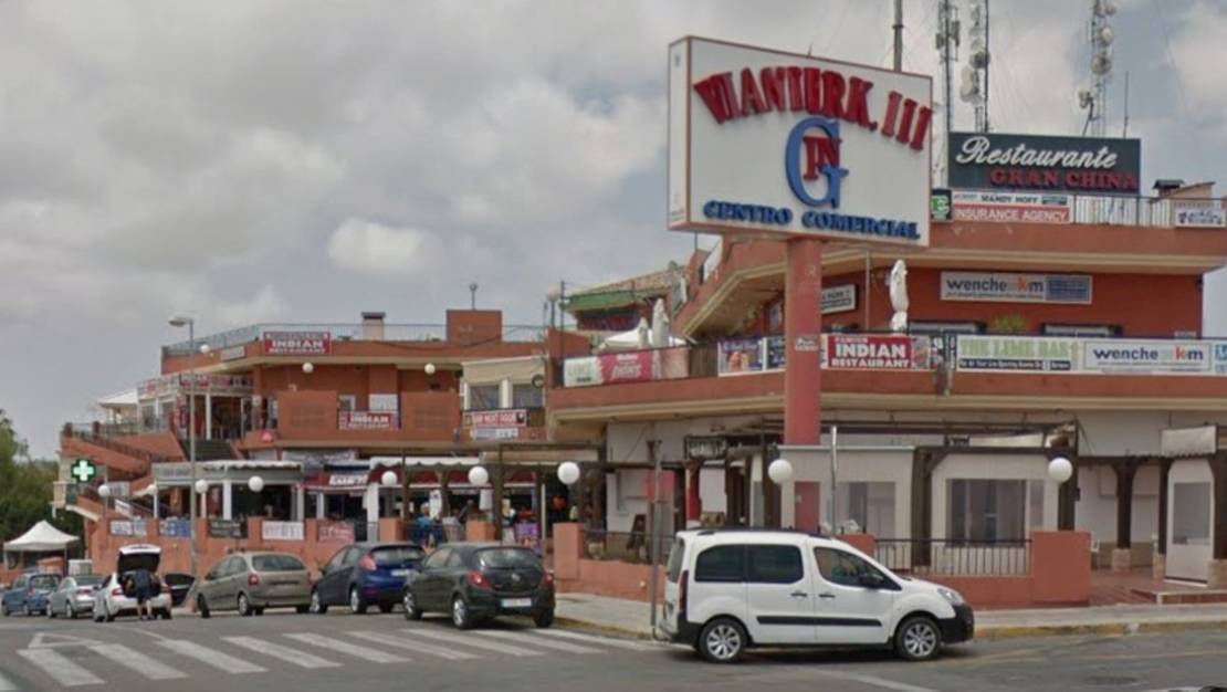 Sale - Commercial property - Orihuela - Los Altos