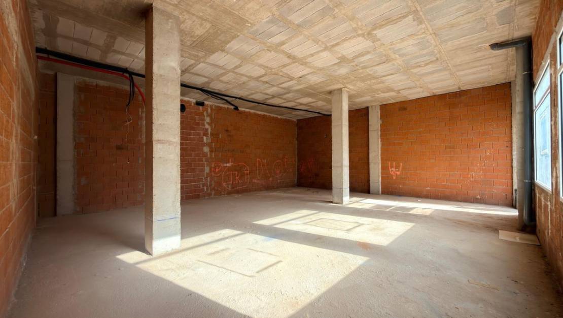 Sale - Commercial property - Orihuela - Los Dolses
