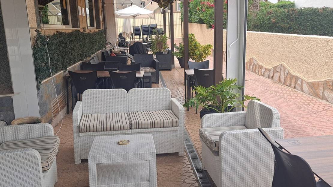 Sale - Commercial property - Orihuela - Orihuela Costa