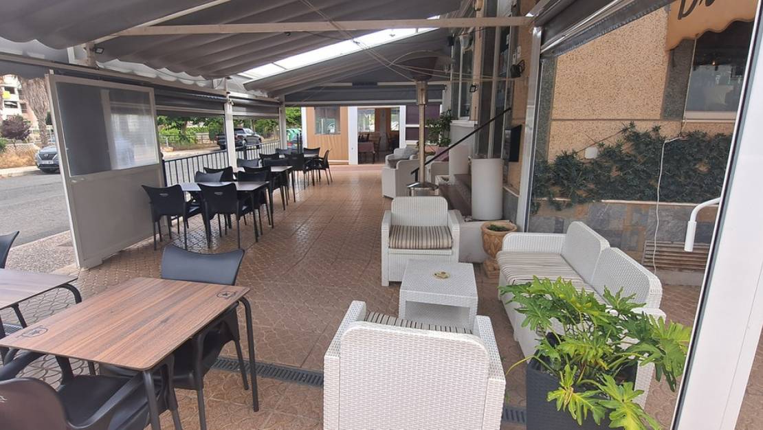Sale - Commercial property - Orihuela - Orihuela Costa