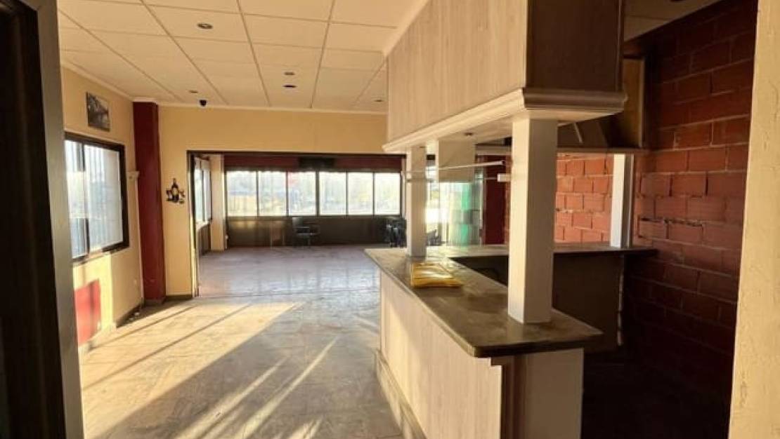 Sale - Commercial property - Orihuela - Orihuela Costa