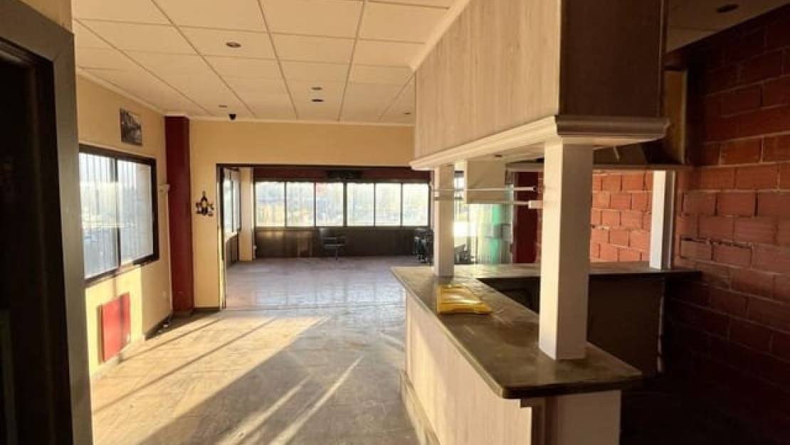 Sale - Commercial property - Orihuela - Orihuela Costa