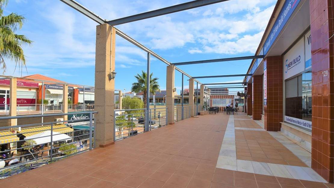 Sale - Commercial property - Orihuela - Orihuela Costa