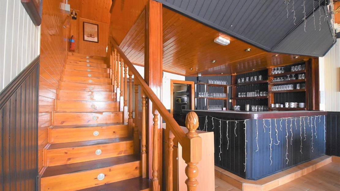 Sale - Commercial property - Orihuela - Orihuela Costa