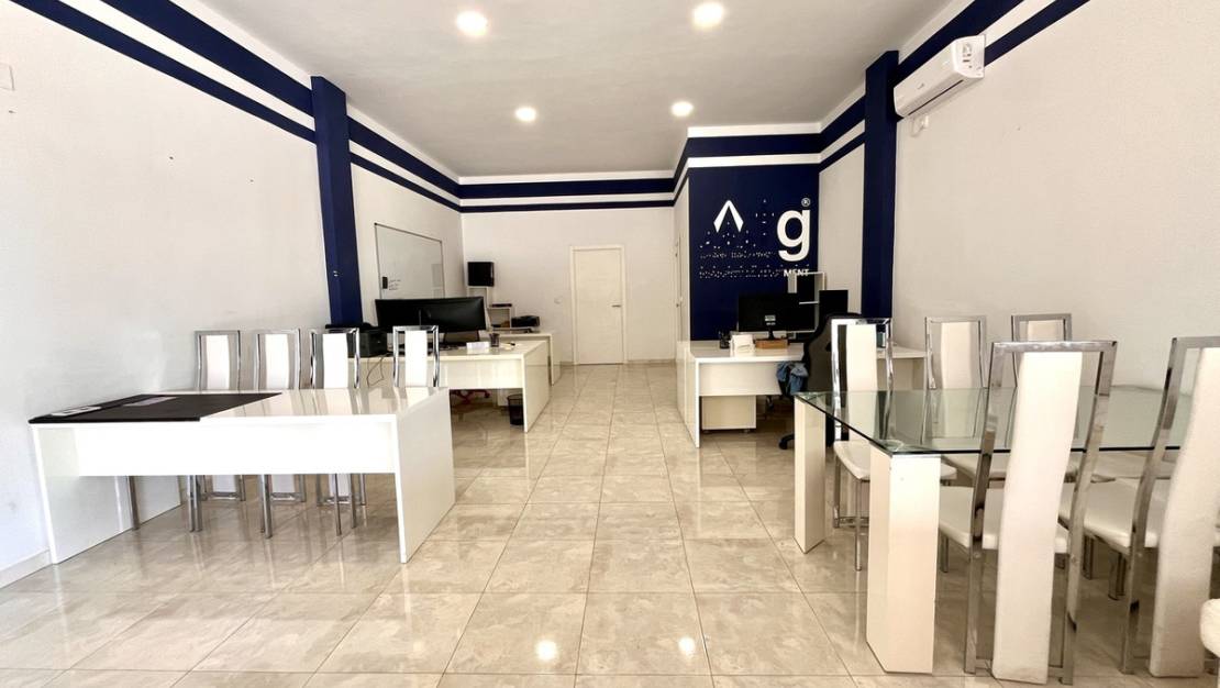 Sale - Commercial property - Orihuela - Playa Flamenca