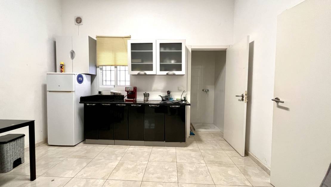 Sale - Commercial property - Orihuela - Playa Flamenca